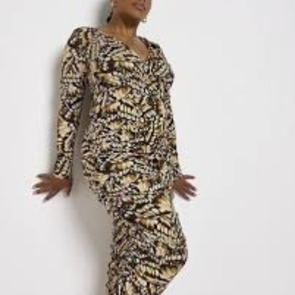 NWT RIVER ISLAND 🏝 RUCHE DRESS - Picture 3 of 11